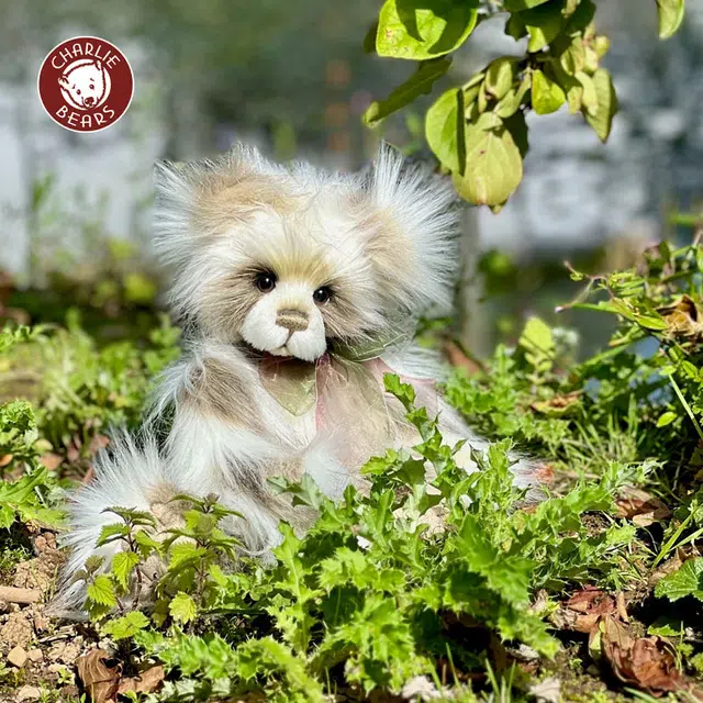 Charlie Bears 33cm