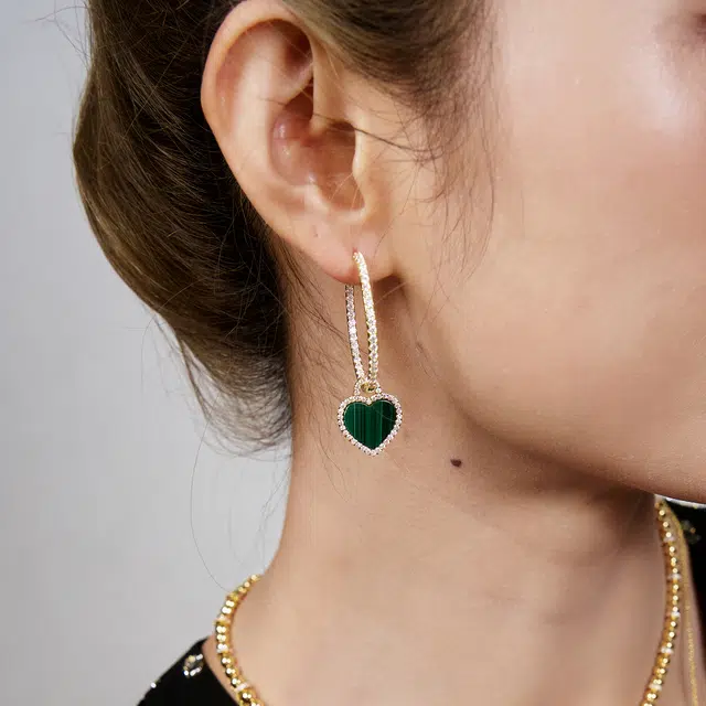 BLACK BY BLUE BRAVE 4B 18K