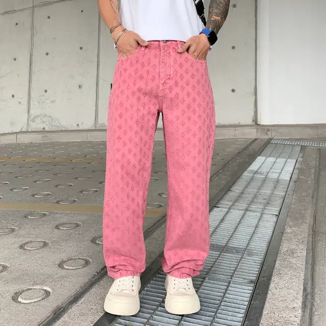 遨宇 夏季 美式高街潮牌嘻哈街头痞帅个性设计扎花直筒裤情侣潮流百搭休闲城市户外裤子男牛仔裤 宽松型 男女同款