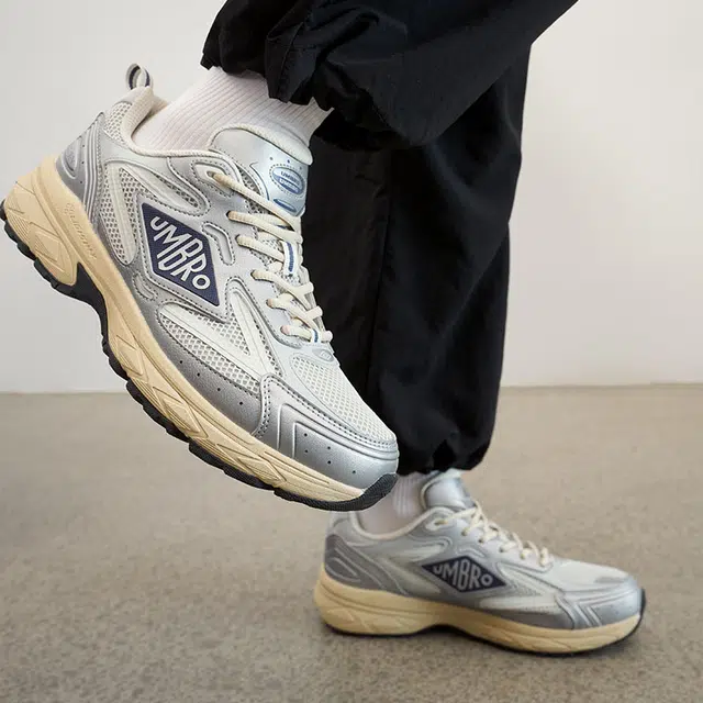 umbro 90S