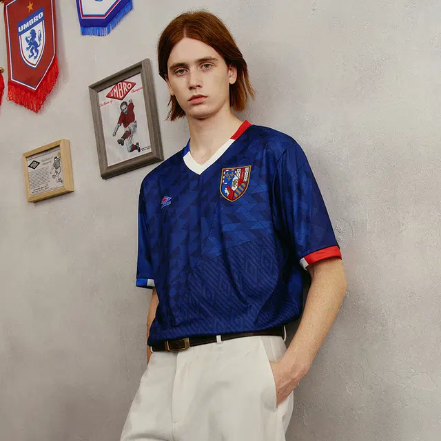 umbro T