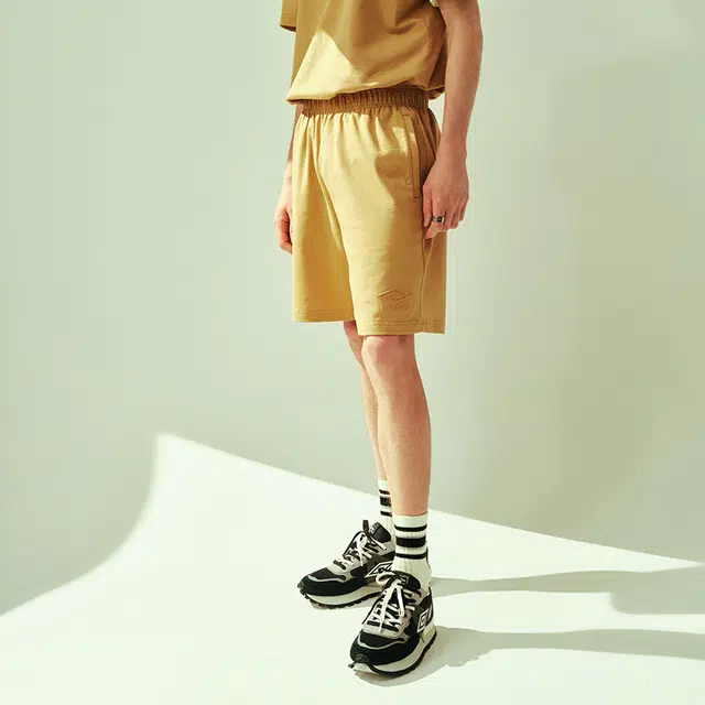 umbro T