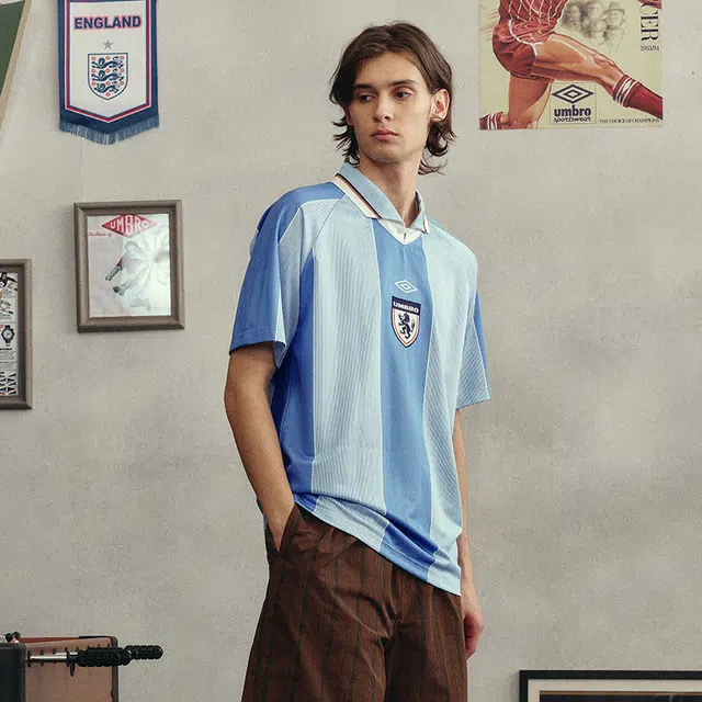 umbro T