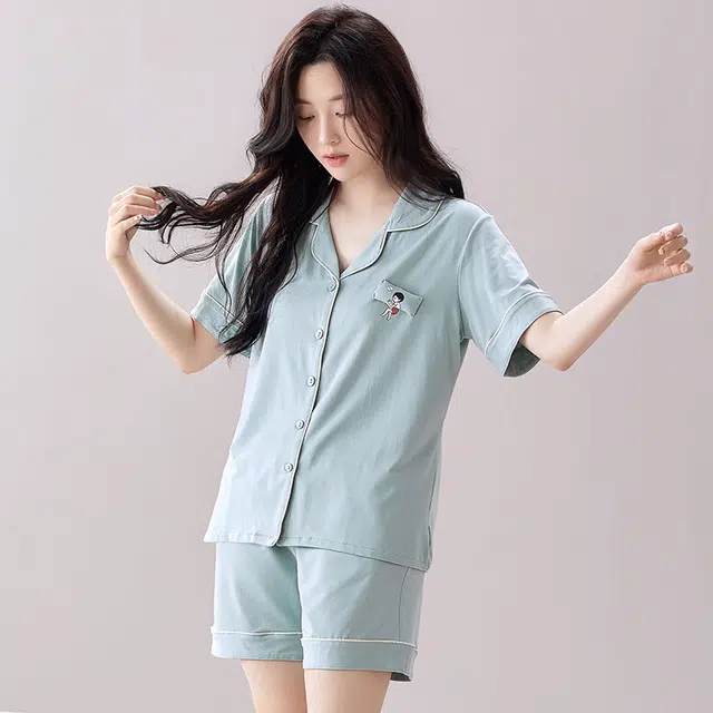 水中花 休闲舒适翻领短袖三分裤家居服睡衣套装 女款 浅绿