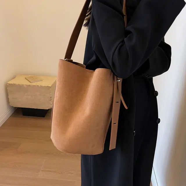 Z 1979 PU