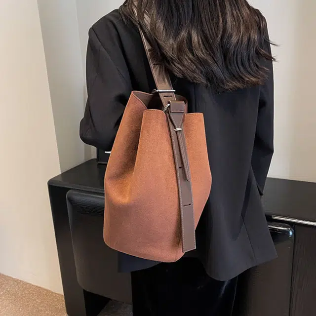 Z 1979 PU