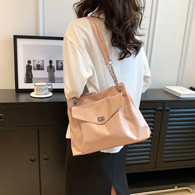 Z 1979 PU