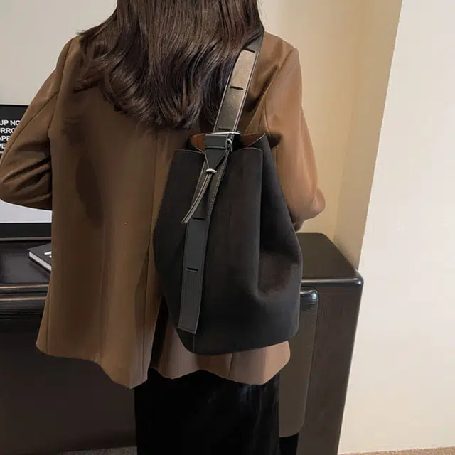 Z 1979 PU