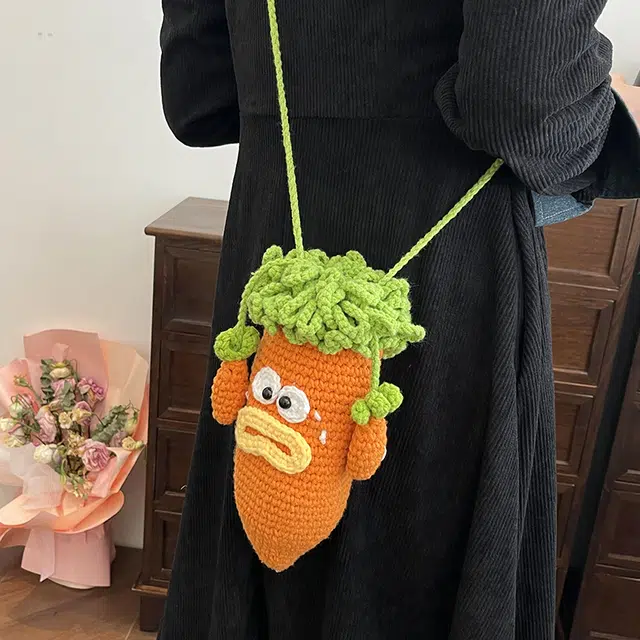 WORM'S HOME