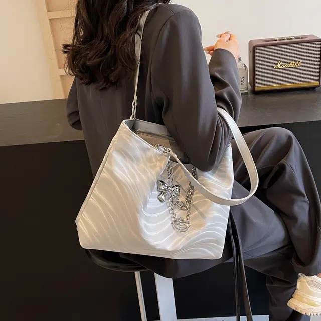 Z 1979 PU
