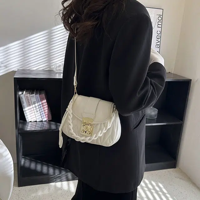 Z 1979 PU