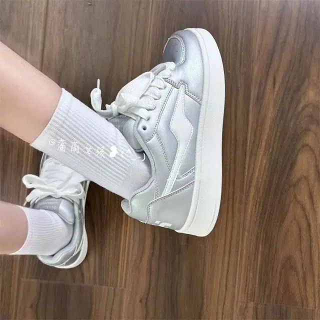 JimiXiong ins