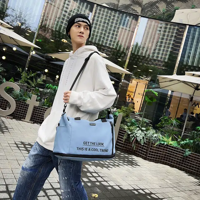tote