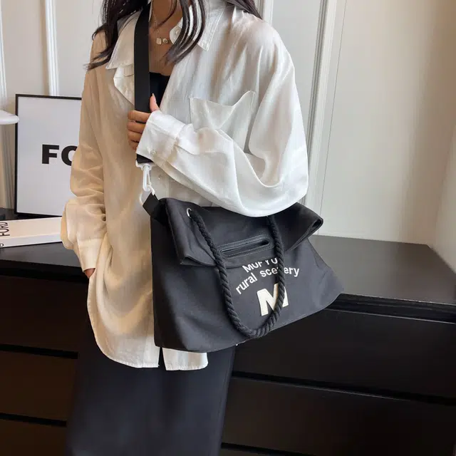 醇龙 大容量时尚上课通勤潮 布 单肩斜挎包 女款 多色