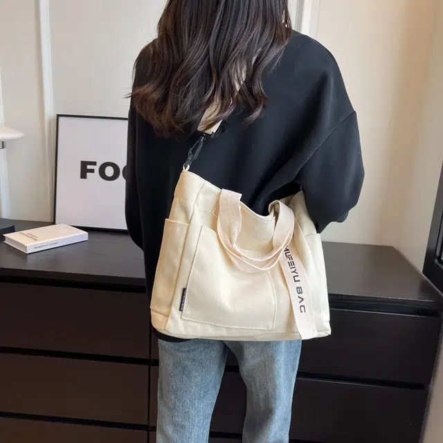 醇龙 简约时尚百搭 帆布 帆布包单肩斜挎包 女款 黑色/米白色/卡其色/蓝色