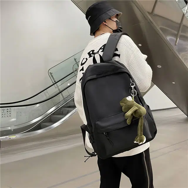 醇龙 耐脏简约书包大学生校园初中背包休闲旅行包 尼龙 双肩包 常规 男女同款情侣款 黑色/白色