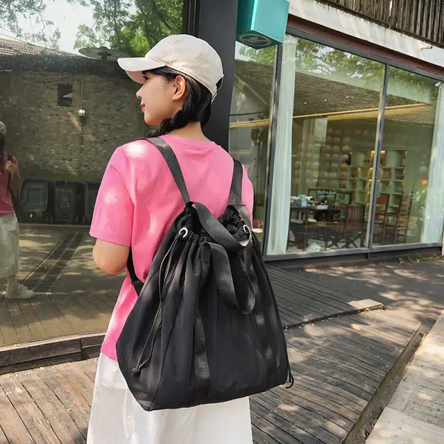 醇龙 风潮时尚运动旅行大容量 尼龙 双肩包 女款 多色