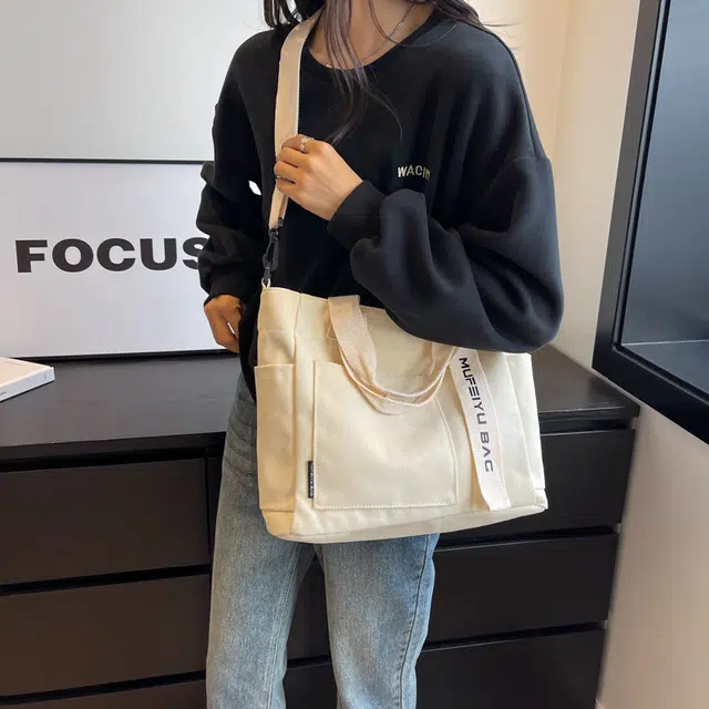 醇龙 简约时尚百搭 帆布 帆布包单肩斜挎包 女款 黑色/米白色/卡其色/蓝色