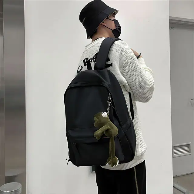 醇龙 耐脏简约书包大学生校园初中背包休闲旅行包 尼龙 双肩包 常规 男女同款情侣款 黑色/白色
