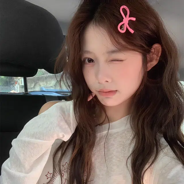 如花梦 简约百搭潮流时尚甜美设计感 亚克力 发夹 女款