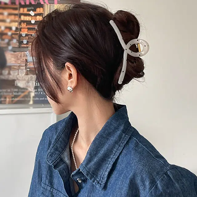 如花梦 法式气质波点大号抓夹 百搭发量多后脑勺鲨鱼夹 亚克力 发夹 女款
