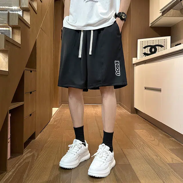 EGOU