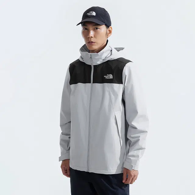 THE NORTH FACE