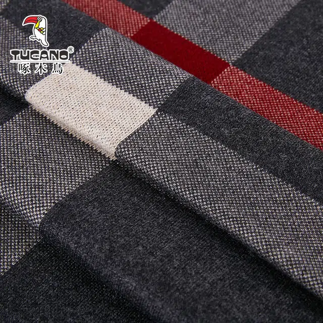 啄木鸟 秋冬新款羊毛节日保暖羊毛几何 气质绒线围巾 男女同款情侣款