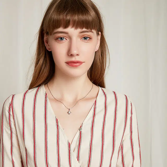 HOLLY RYAN 18k