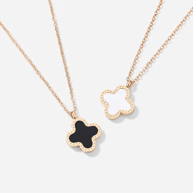 HOLLY RYAN 18k