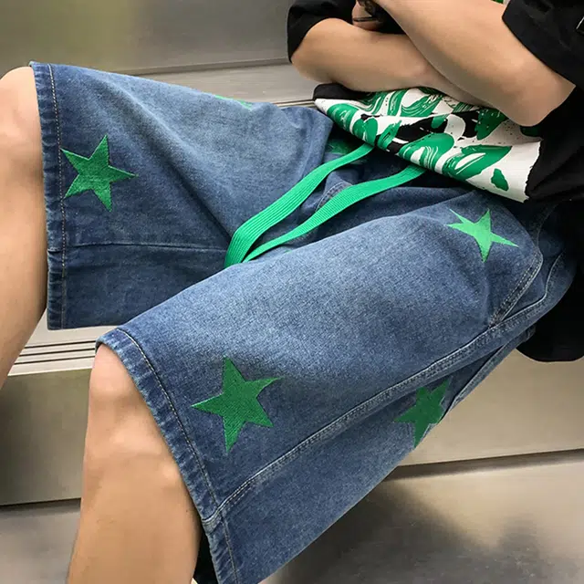 人本 刺绣星星松紧腰系带百搭五分裤拼接设计牛仔短裤 男女同款
