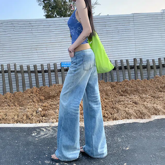 人本 美式复古水洗显瘦直筒垂感折痕宽松阔腿牛仔裤 女款