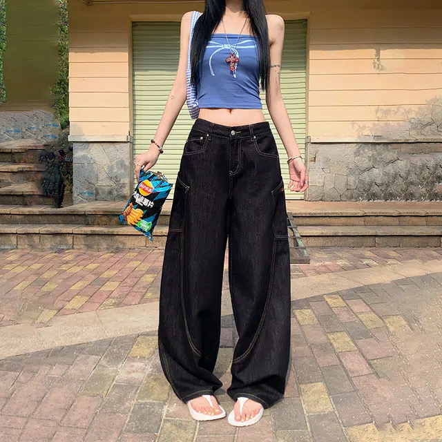 人本 美式复古舒适百搭弯刀字母刺绣拼接宽松休闲时尚高腰显瘦阔腿牛仔裤 女款