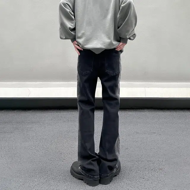 人本 侧边双色渐变长裤子微弹青春户外通勤撞色直筒牛仔裤夏季 男女同款 黑色