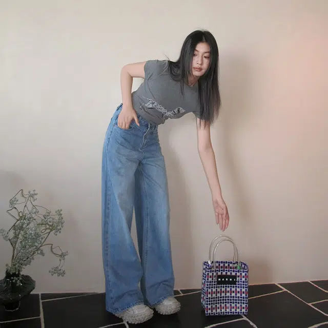 人本 美式复古水洗高腰宽松百搭休闲显瘦垂感直筒通勤时尚简约牛仔裤 女款