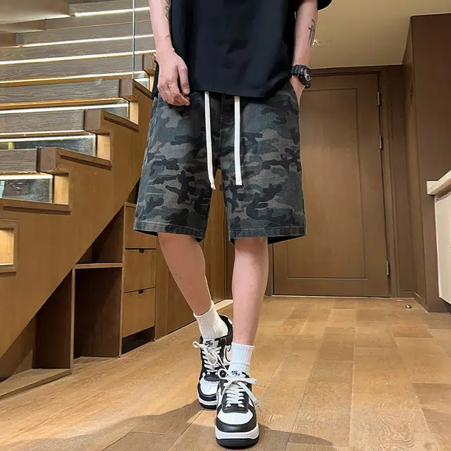 人本 高街迷彩松紧腰系带五分裤子系带军旅风宽松直筒美式牛仔短裤 男女同款