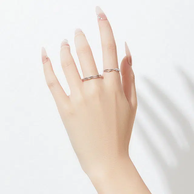 SOFTDORA S925