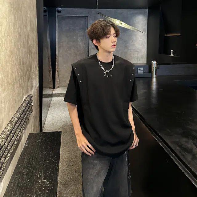 NOAHGIGI T