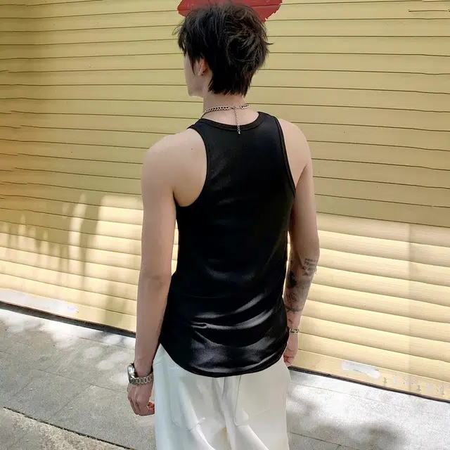 NOAHGIGI T