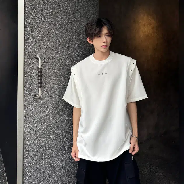 NOAHGIGI T