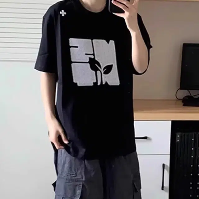 PAINT STAIN T