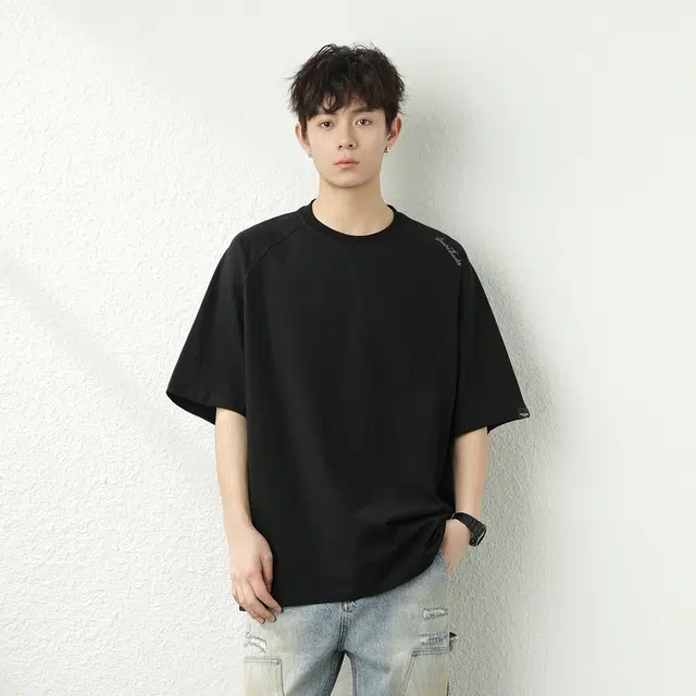 NOAHGIGI T