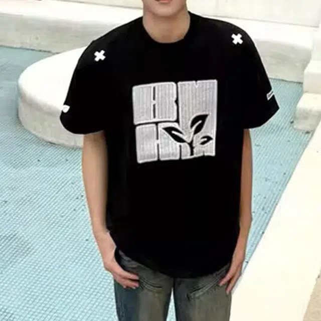 PAINT STAIN T