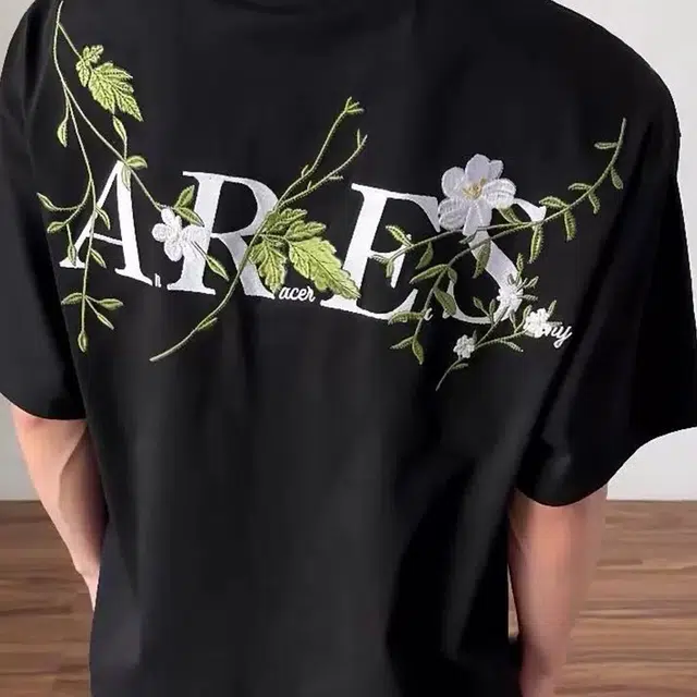 NOAHGIGI vibeoversizeT