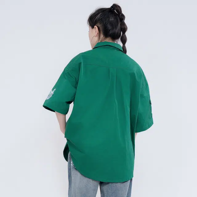 大卫贝肯 卡通倒霉熊字母印花贴袋落肩宽松休闲短袖衬衫 男女同款