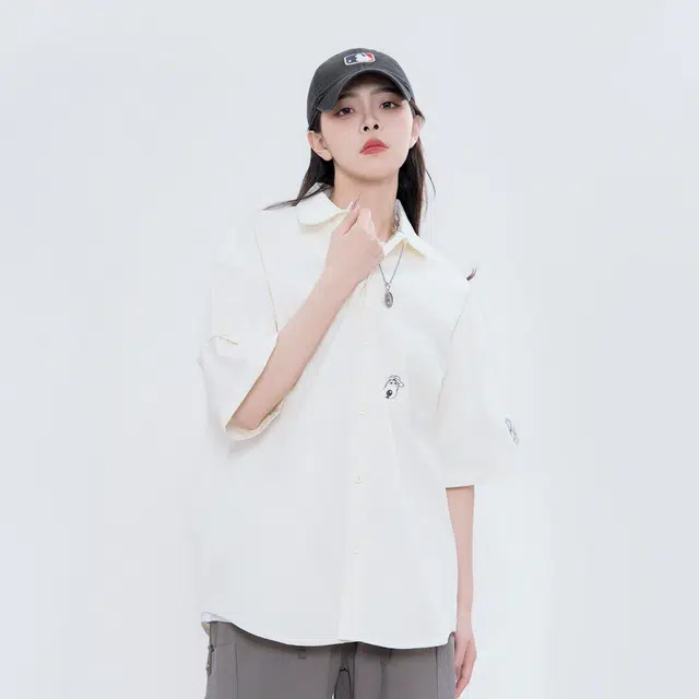 大卫贝肯 卡通倒霉熊字母印花贴袋落肩宽松休闲短袖衬衫 男女同款