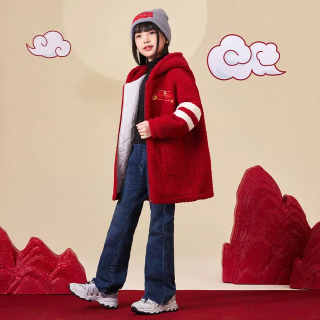 唐狮童装 字母加绒加厚拉链连帽中长款休闲长袖绒感外套 儿童款 深红色