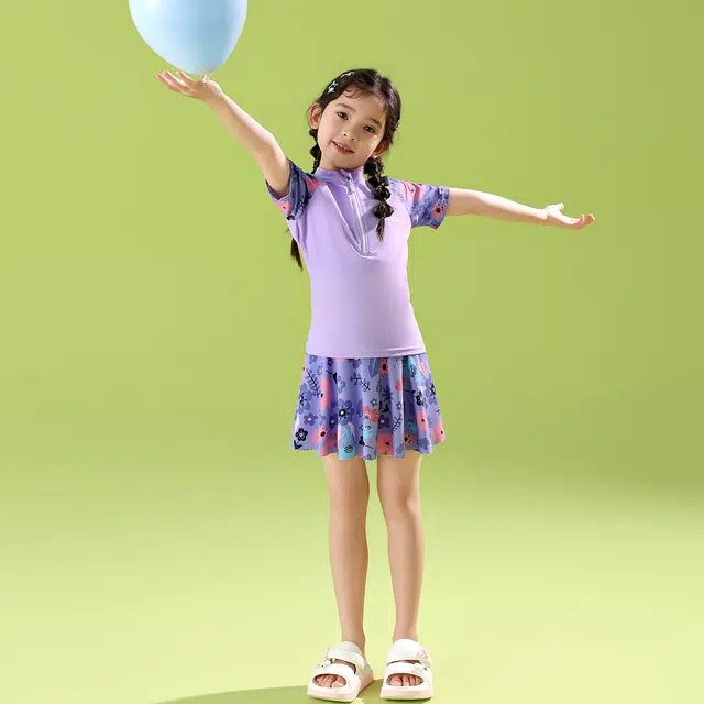 儿童款唐狮童装 休闲舒适清新泳帽速干简约透气分体式儿童泳装 浅紫色