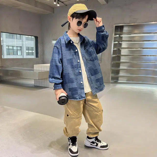 儿童款 唐狮童装 舒适柔软轻盈透气牛仔外套