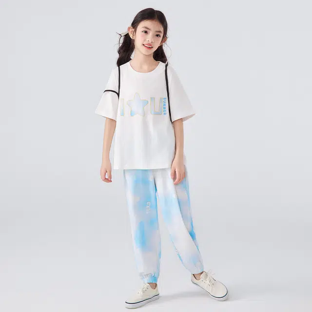 唐狮童装 简约字母圆领短袖上衣松紧腰长裤休闲运动套装 儿童款 白色